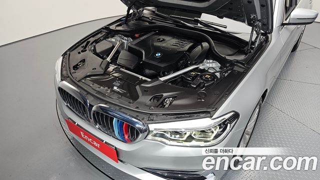 BMW 5 серии 2020 thumb 7