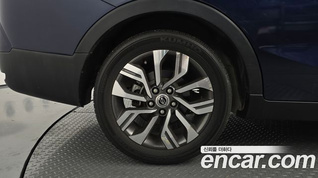 SsangYong Tivoli 2019 thumb 6