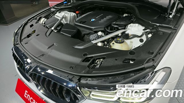 BMW 3 серии GT 2023 thumb 6