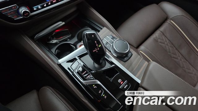BMW 3 серии GT 2023 thumb 9