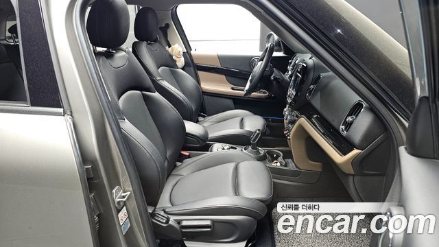 Mini Countryman 2020 thumb 10