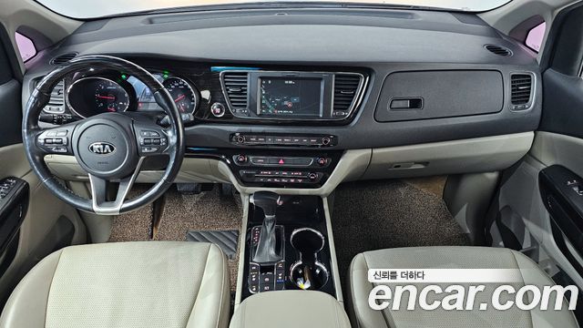 Kia Carnival 2020 thumb 7