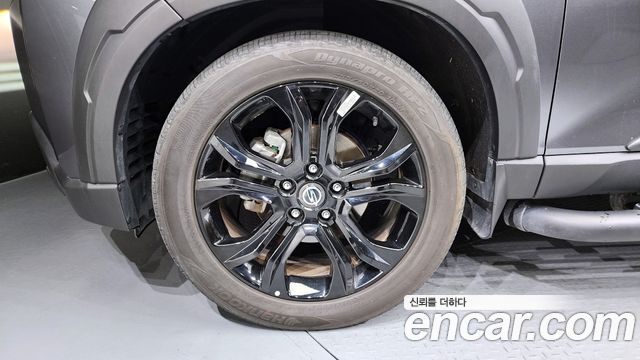 SsangYong Rexton 2022 thumb 6