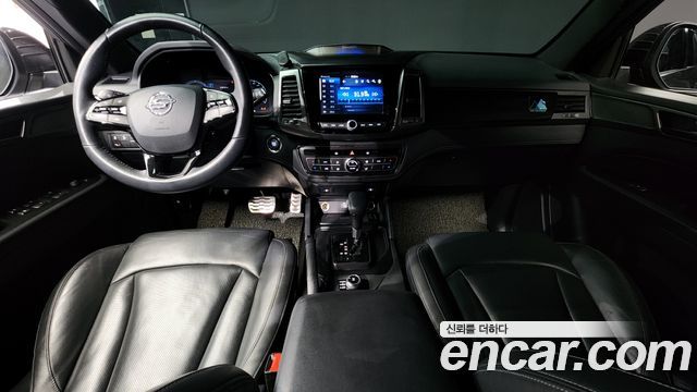 SsangYong Rexton 2022 thumb 8