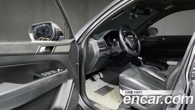 SsangYong Rexton 2022 thumb 11