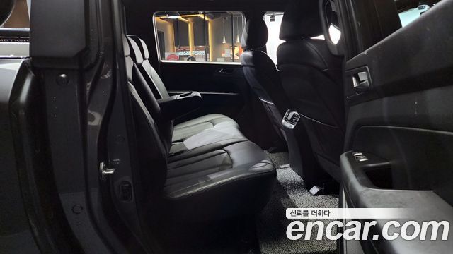SsangYong Rexton 2022 thumb 12