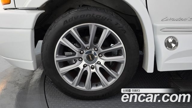 GMC Savana 2020 thumb 6