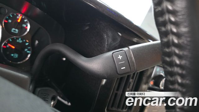 GMC Savana 2020 thumb 9