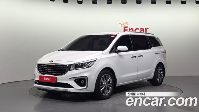Kia Carnival 2019 thumb 2