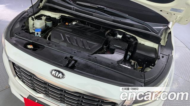 Kia Carnival 2019 thumb 7