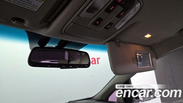Kia Carnival 2019 thumb 12