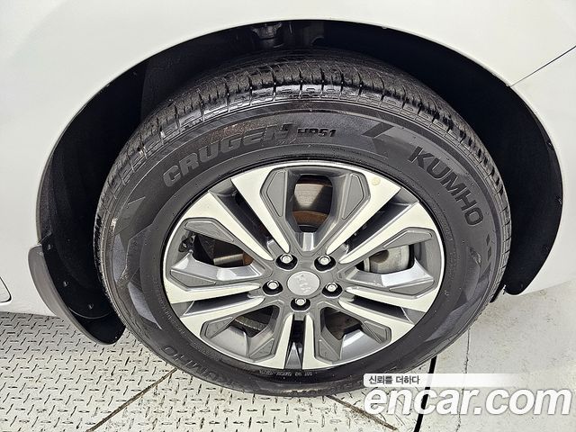 Kia Carnival 2019 thumb 5