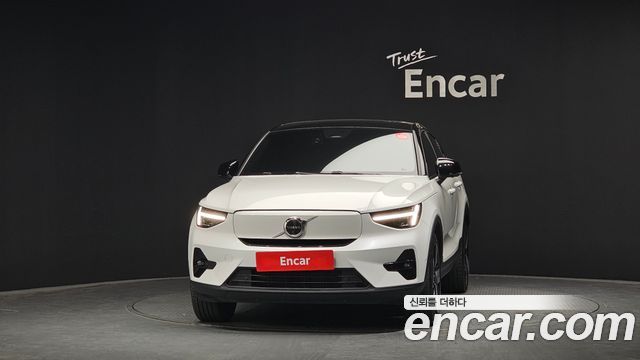 Volvo C40 2022 thumb 4