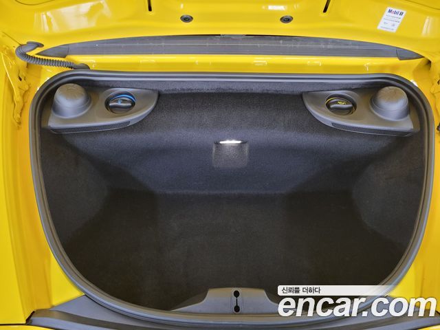 Porsche Cayman 2022 thumb 7