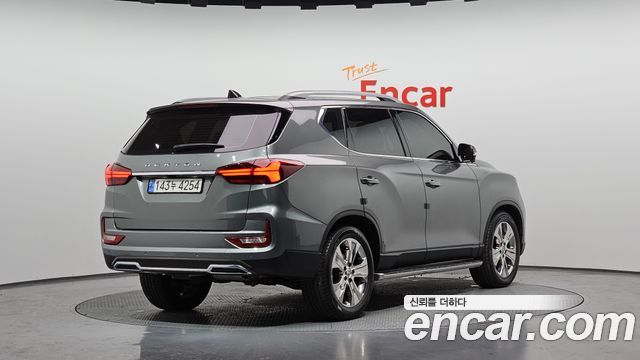 SsangYong Rexton 2021 thumb 3