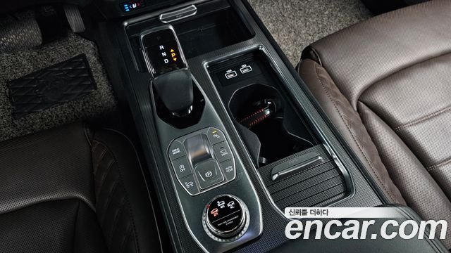 SsangYong Rexton 2021 thumb 10
