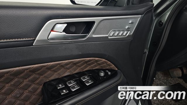 SsangYong Rexton 2021 thumb 11
