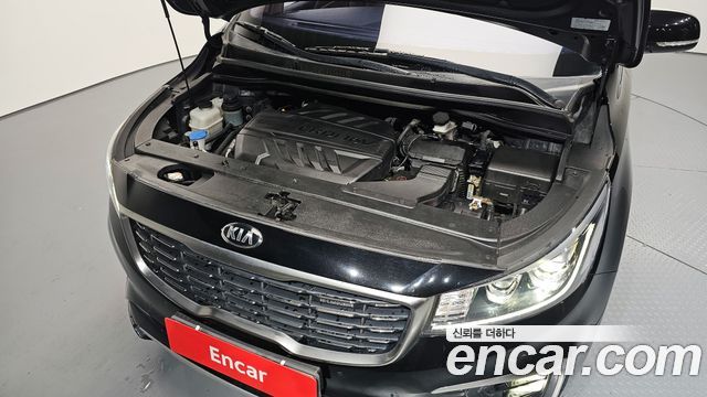 Kia Carnival 2019 thumb 6