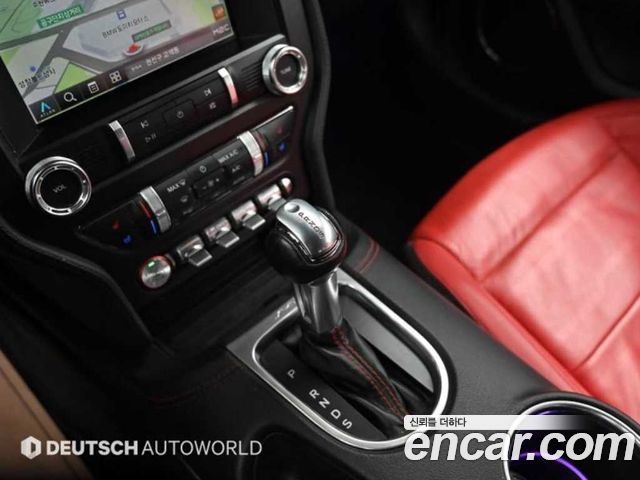 Ford Mustang Mach-E 2022 thumb 9