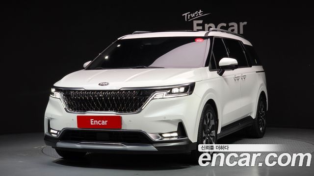 Kia Carnival 2021 thumb 2