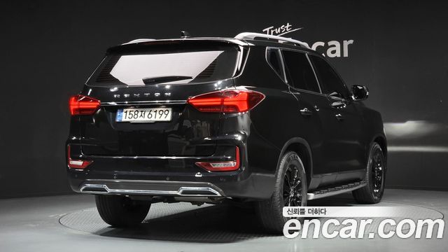 SsangYong Rexton 2020 thumb 3