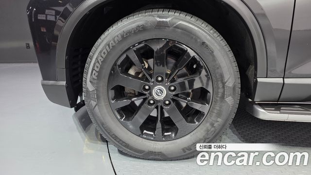 SsangYong Rexton 2020 thumb 6