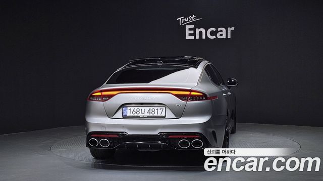 Kia Stinger 2023 thumb 5