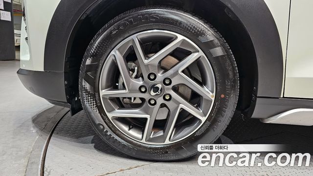 SsangYong Tivoli 2024 thumb 6