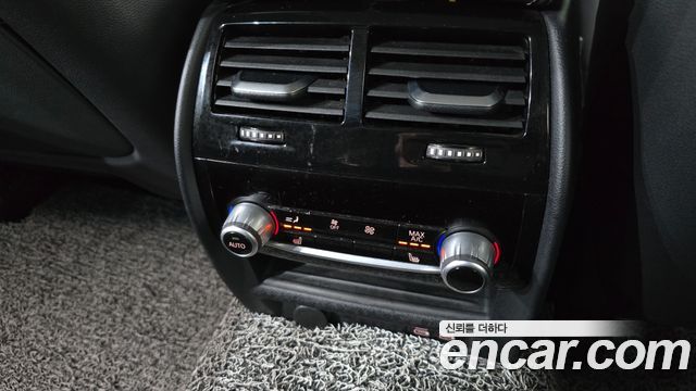 BMW 5 серии 2021 thumb 12