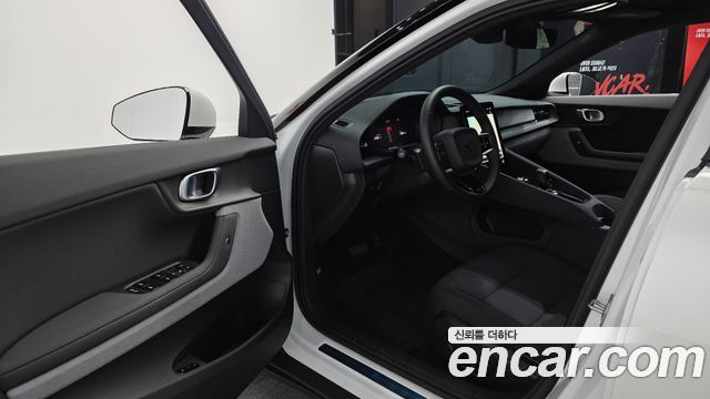 Polestar 2 2023 thumb 11
