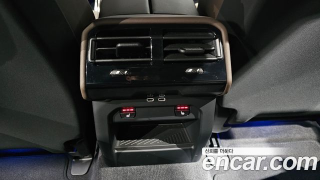 BMW 5 серии 2025 thumb 11