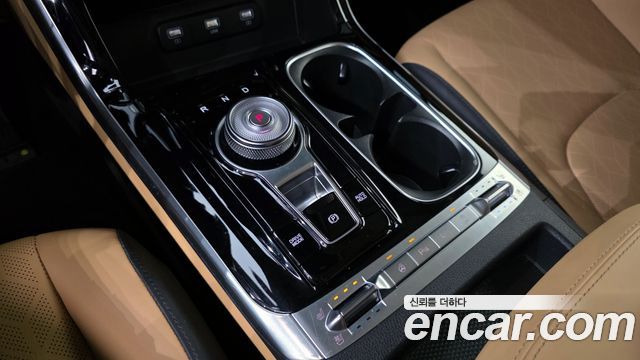 Kia Carnival 2021 thumb 10