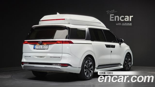 Kia Carnival 2021 thumb 3