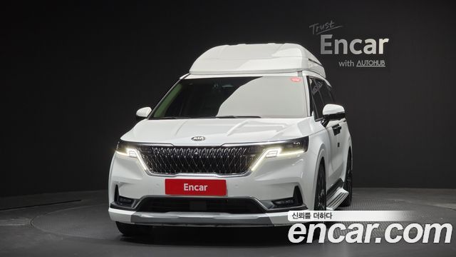 Kia Carnival 2021 thumb 4