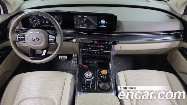 Kia Carnival 2021 thumb 8