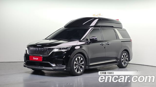Kia Carnival 2023 thumb 2