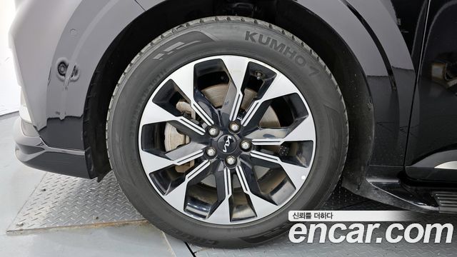 Kia Carnival 2023 thumb 6