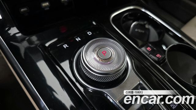 Kia Carnival 2023 thumb 10