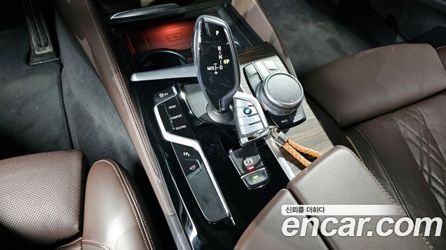 BMW 5 серии 2020 thumb 10
