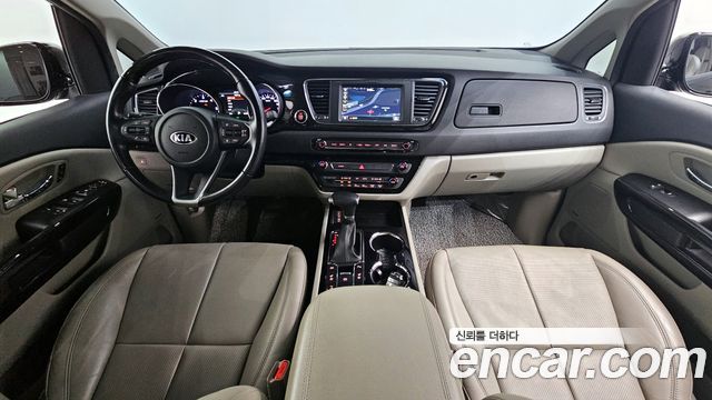 Kia Carnival 2019 thumb 8