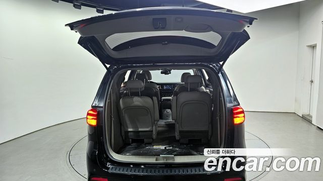 Kia Carnival 2019 thumb 12