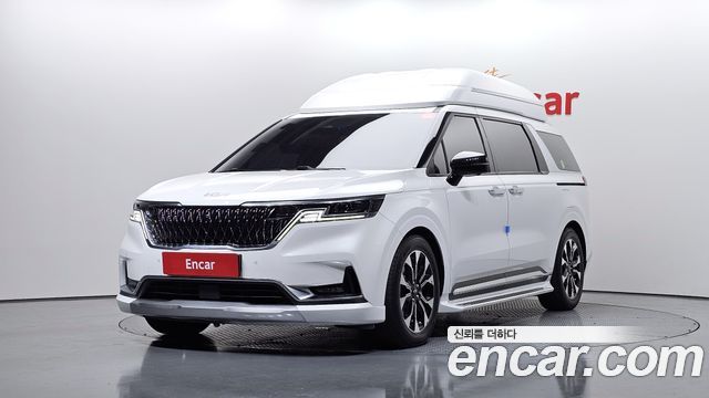 Kia Carnival 2021 thumb 2
