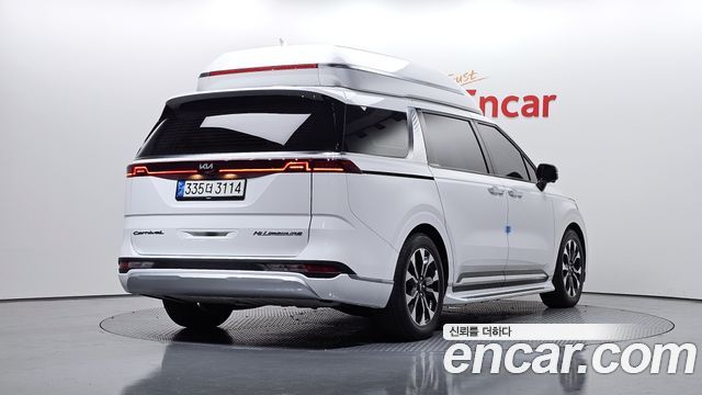 Kia Carnival 2021 thumb 3