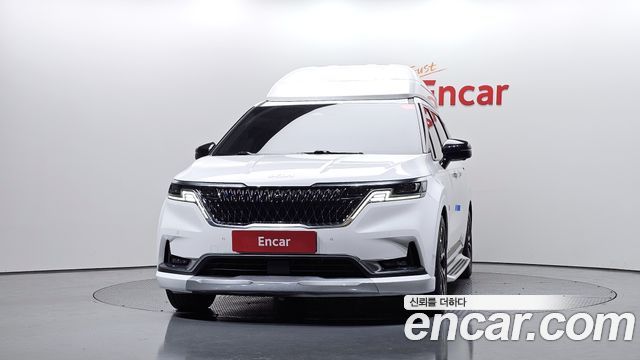 Kia Carnival 2021 thumb 4