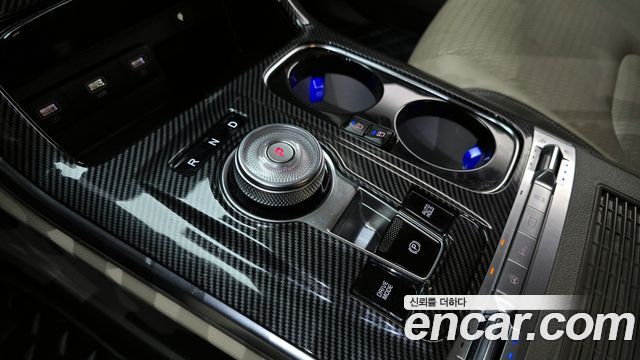 Kia Carnival 2021 thumb 9