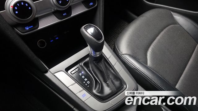 Hyundai Avante 2019 thumb 10