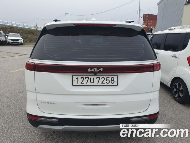 Kia Carnival 2022 thumb 6