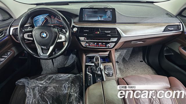 BMW 3 серии GT 2019 thumb 8