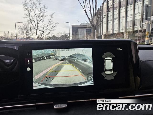 Kia Carnival 2021 thumb 6