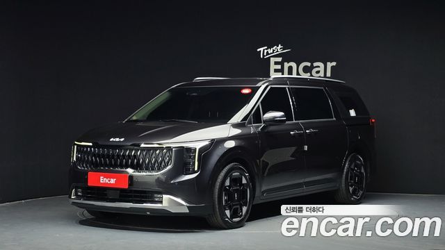 Kia Carnival 2024 thumb 2